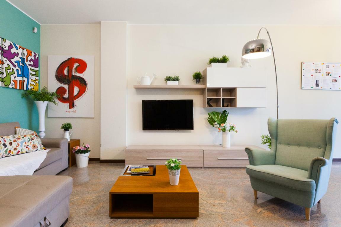 Ferienwohnung Downtown Eco Chic Mailand Exterior foto