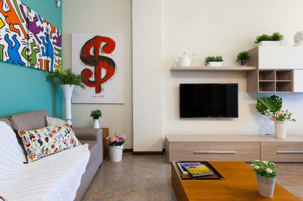 Ferienwohnung Downtown Eco Chic Mailand Exterior foto